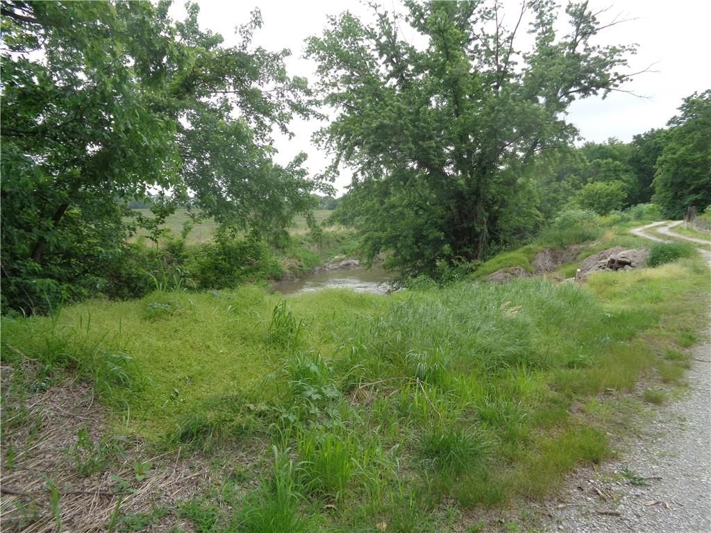 3905 N Barnes Road — photo 4