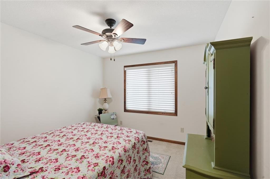 710 GAMMA GRASS Place — photo 21