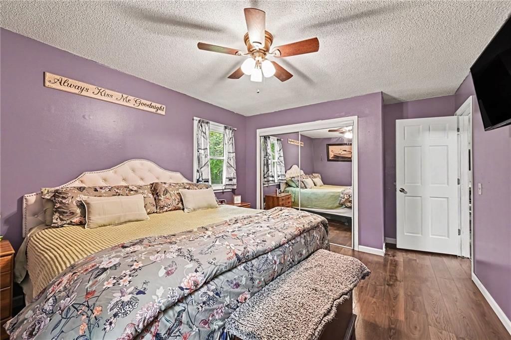 321 Matthews Lane — photo 9