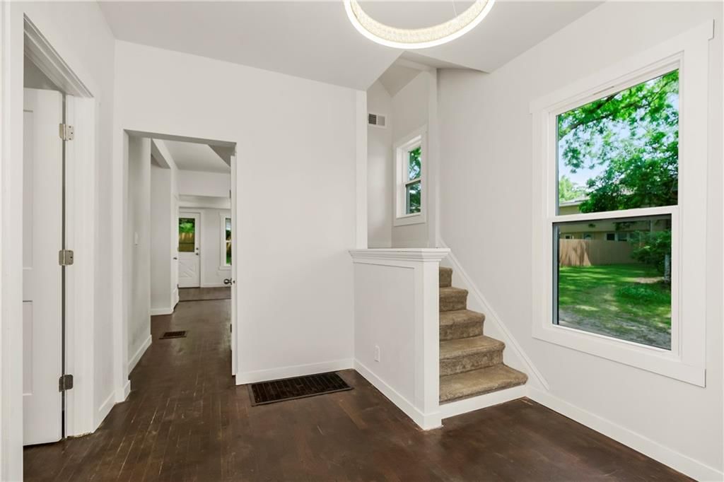 575 S Crescent Avenue — photo 4