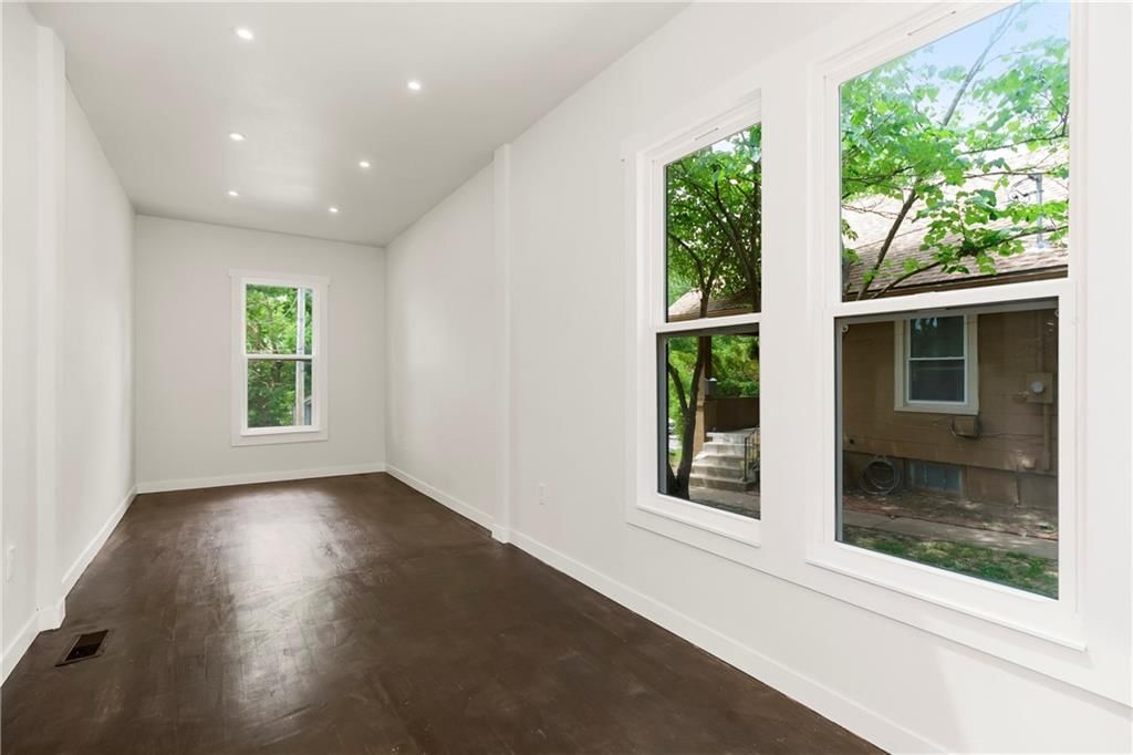 575 S Crescent Avenue — photo 5