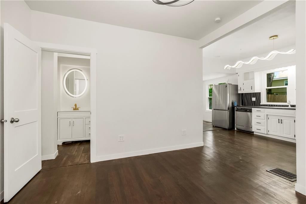 575 S Crescent Avenue — photo 12