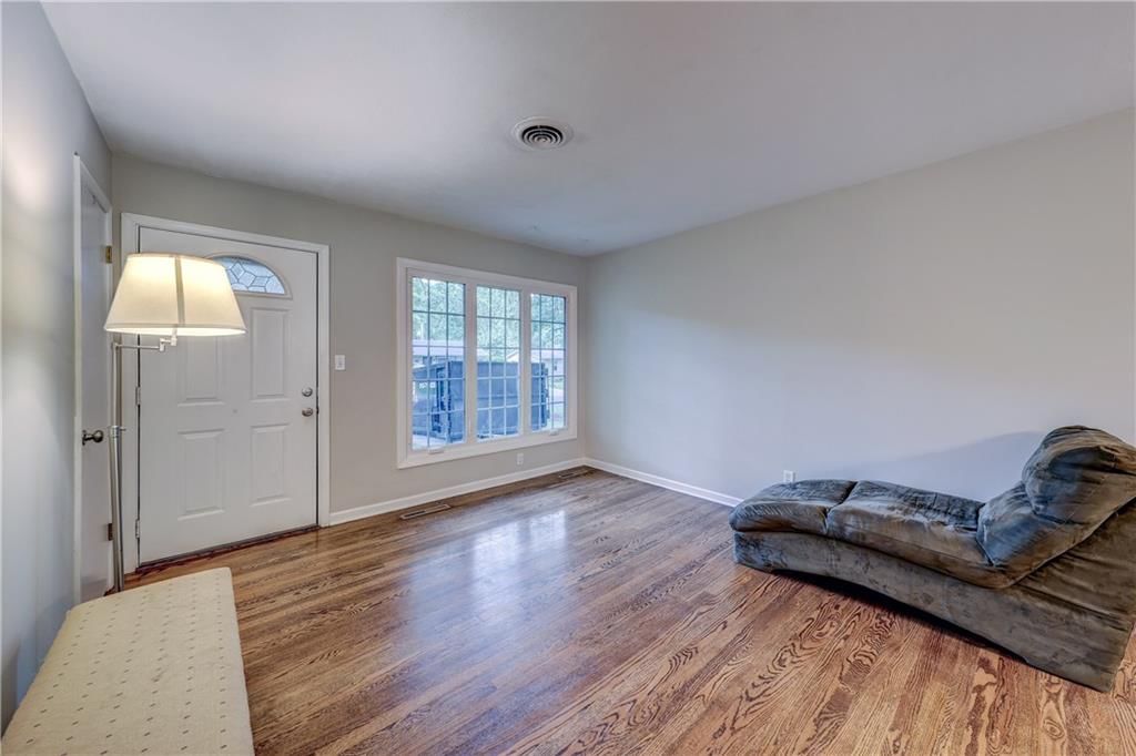 8725 Stearns Avenue — photo 9