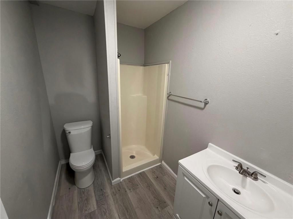 3813 NE 42nd Terrace — photo 8