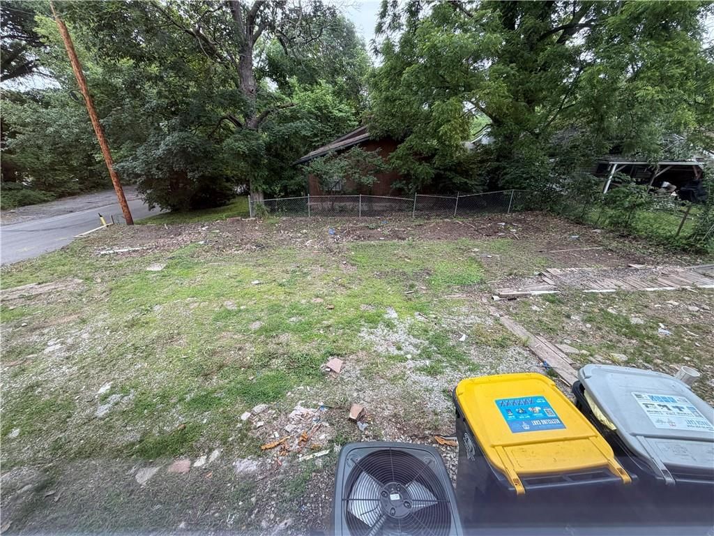 3813 NE 42nd Terrace — photo 10