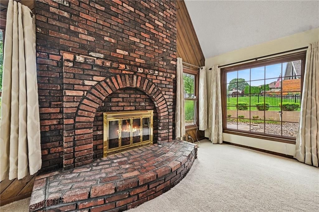 9711 Betsy Ross Lane — photo 11