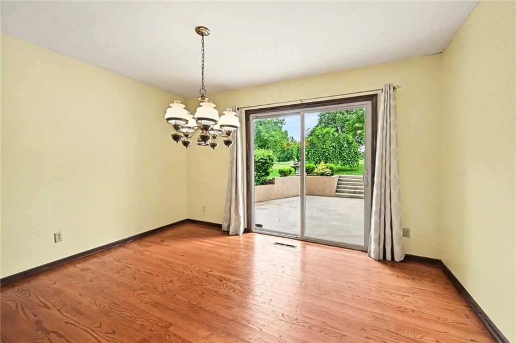 9711 Betsy Ross Lane — photo 18