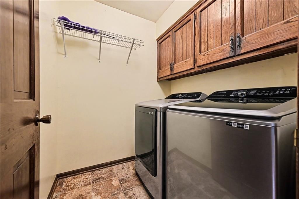 9711 Betsy Ross Lane — photo 21