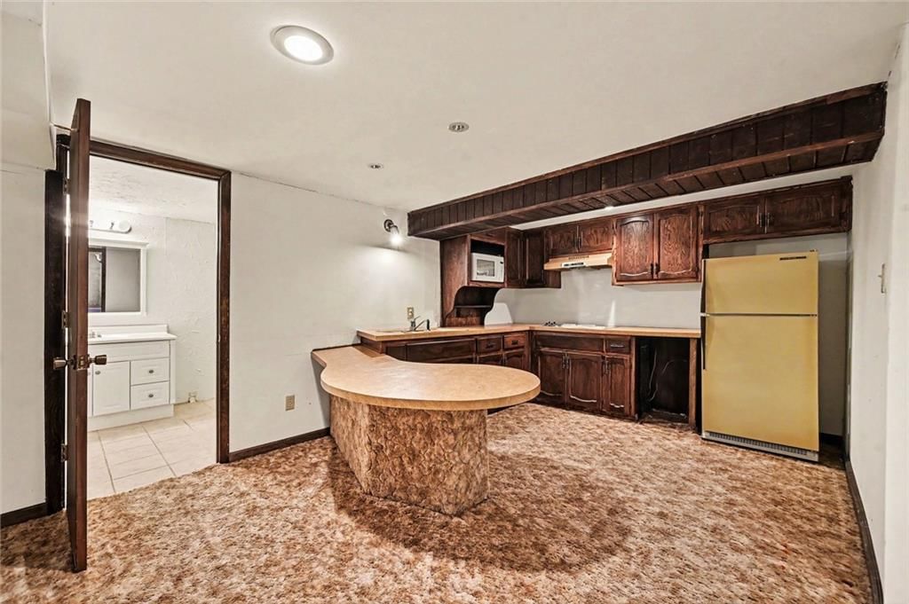 9711 Betsy Ross Lane — photo 37