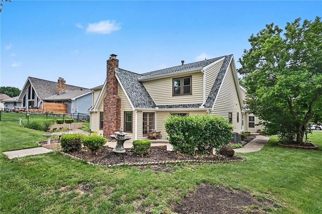 9711 Betsy Ross Lane — photo 43