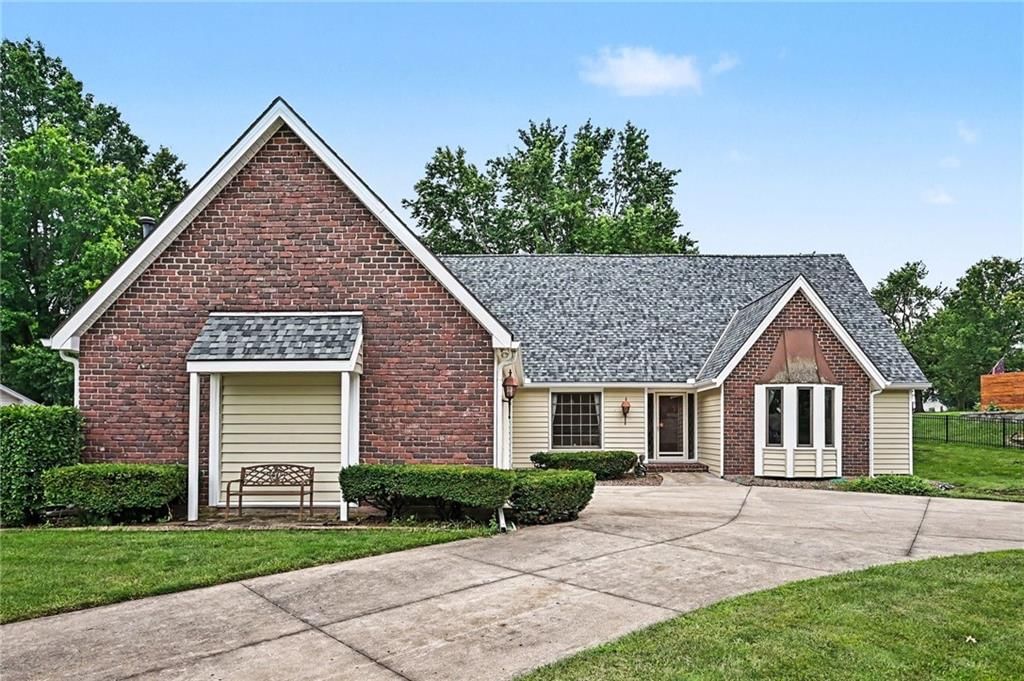 9711 Betsy Ross Lane — photo 53