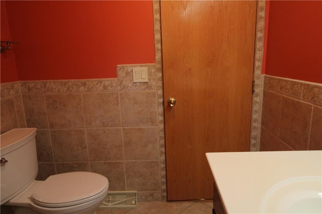 3900 E Hills Drive — photo 22
