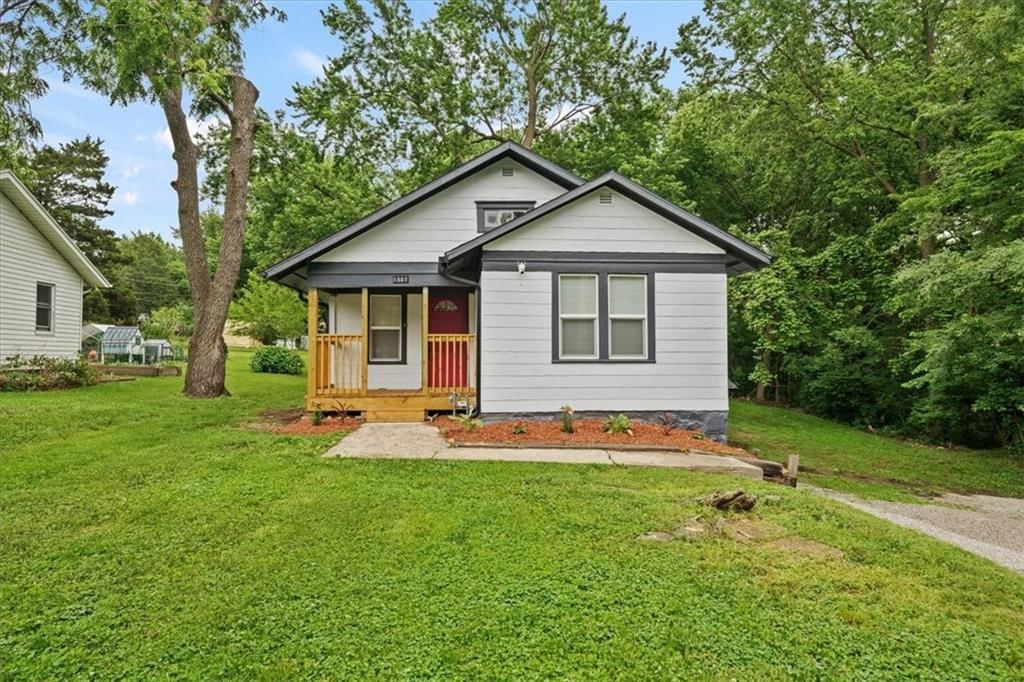 1007 S Crisp Avenue — photo 2