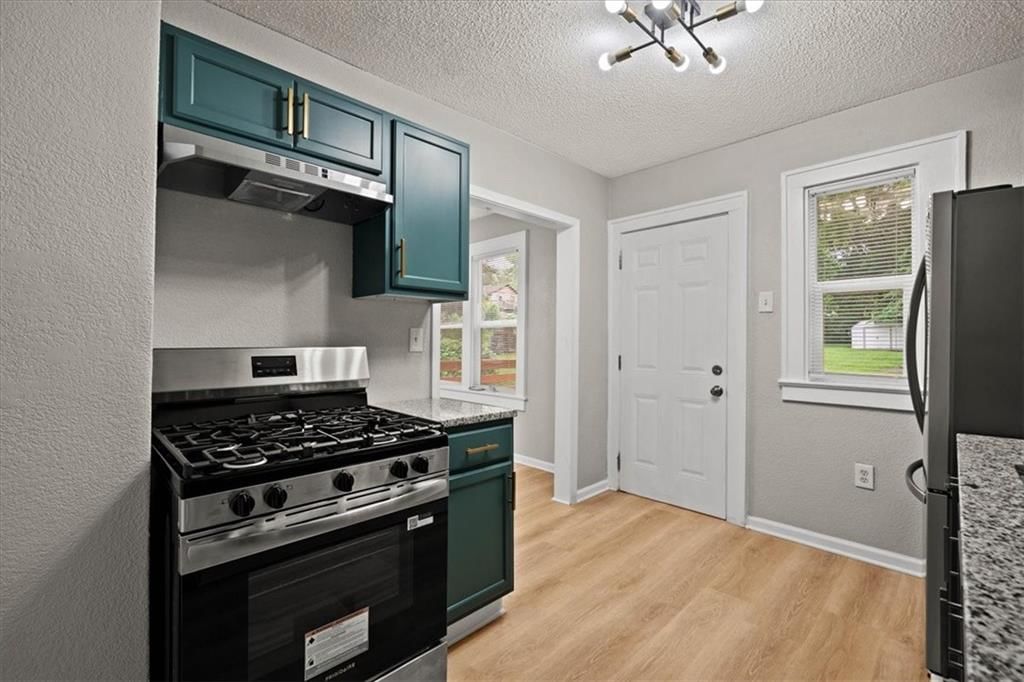1007 S Crisp Avenue — photo 12