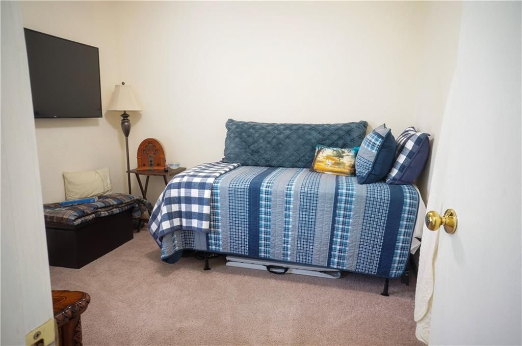 2907 Elm Street — photo 11