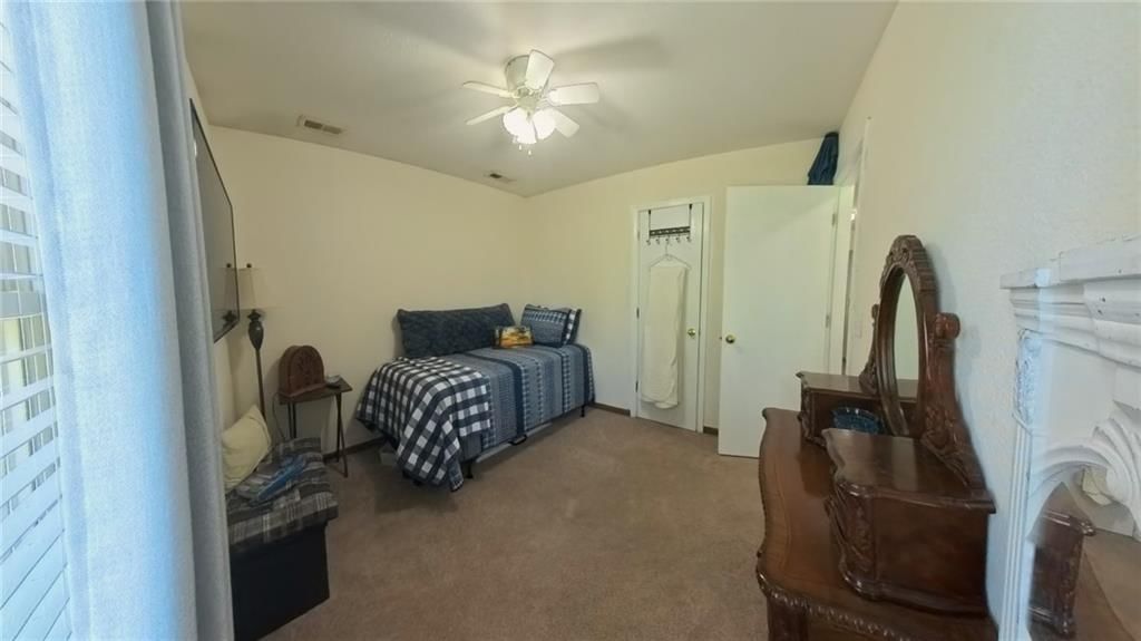 2907 Elm Street — photo 12