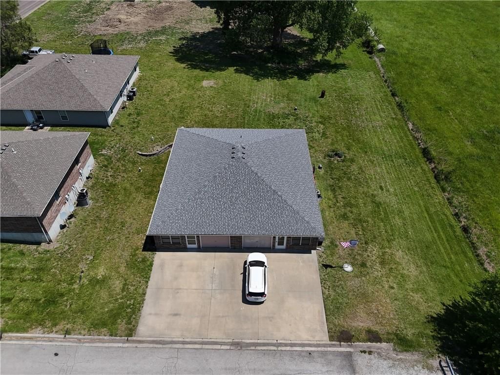 2907 Elm Street — photo 14