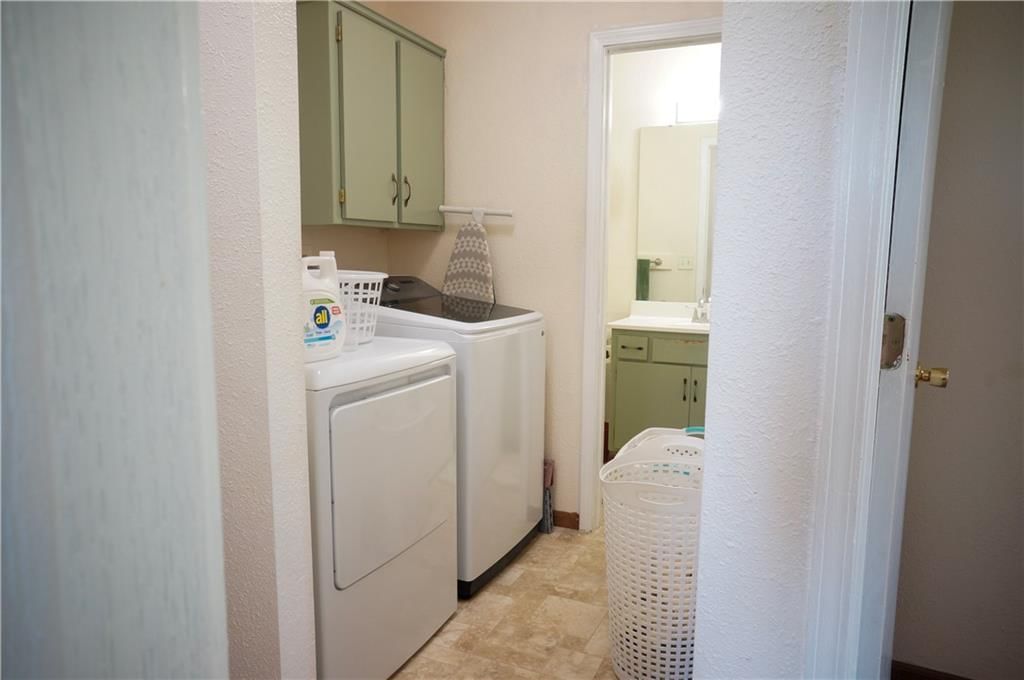 2907 Elm Street — photo 23