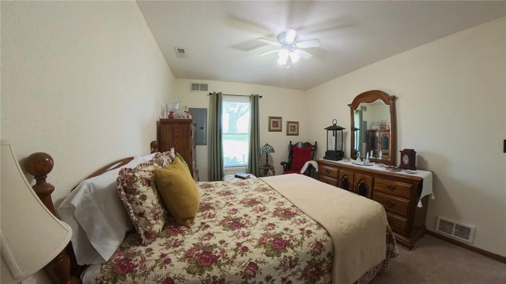 2907 Elm Street — photo 30
