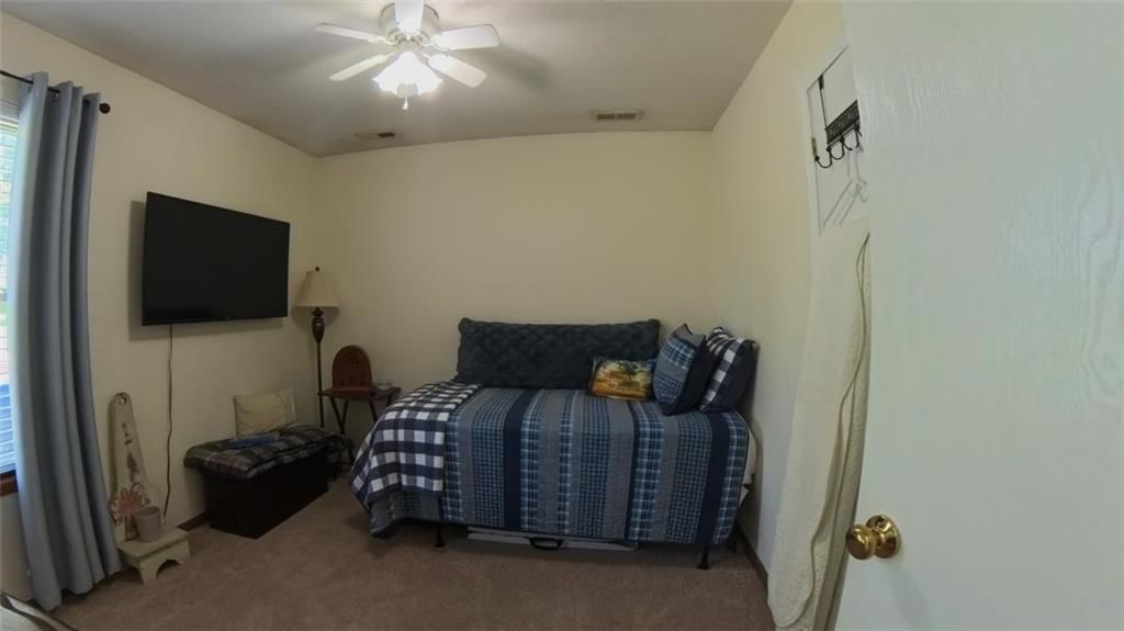 2907 Elm Street — photo 35