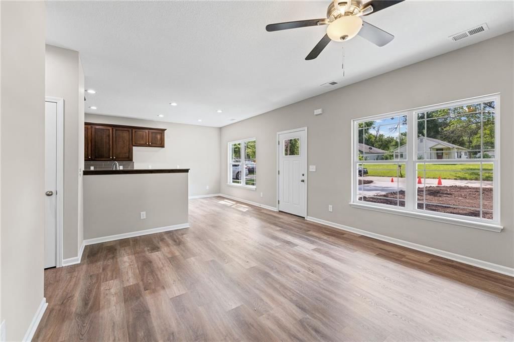 835 S Cherry Street — photo 7