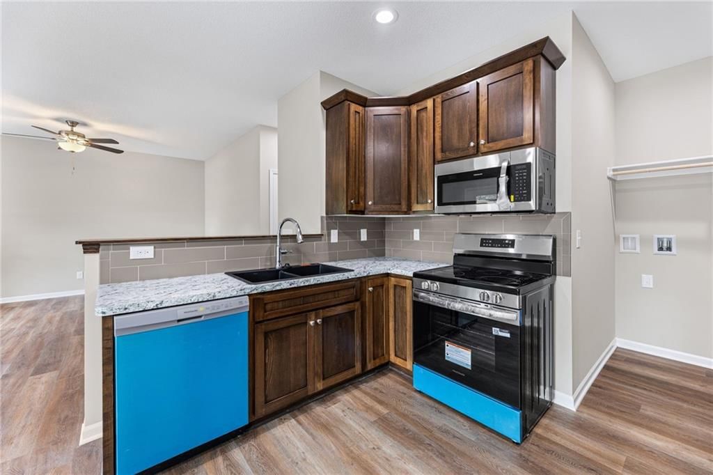 835 S Cherry Street — photo 11