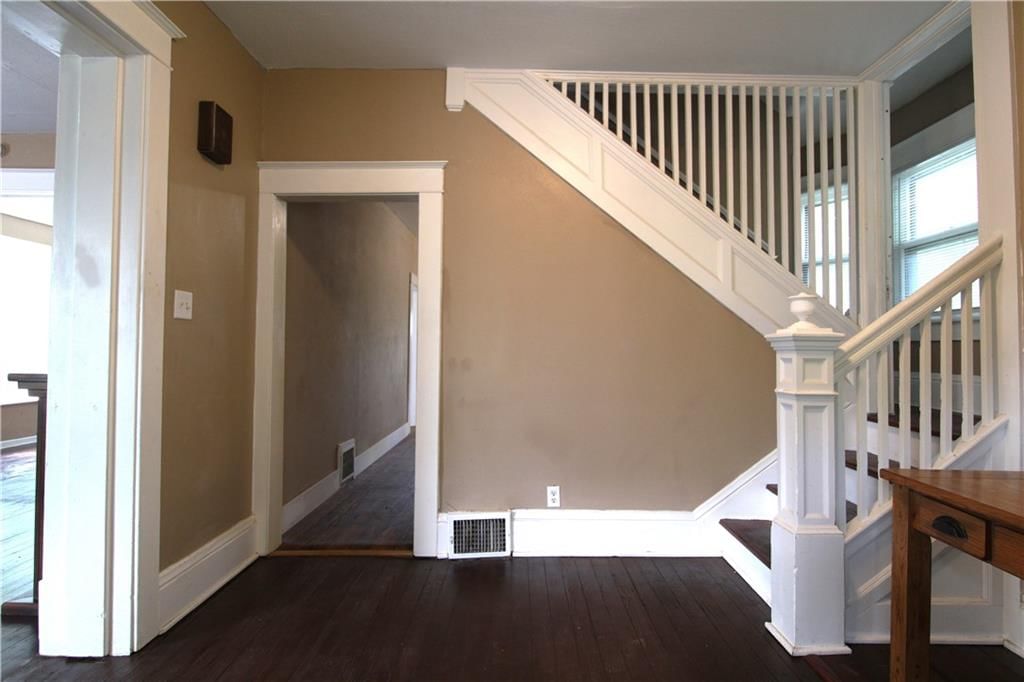 702 McDonald Street — photo 2