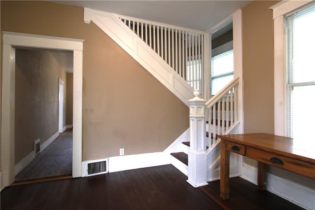 702 McDonald Street — photo 3