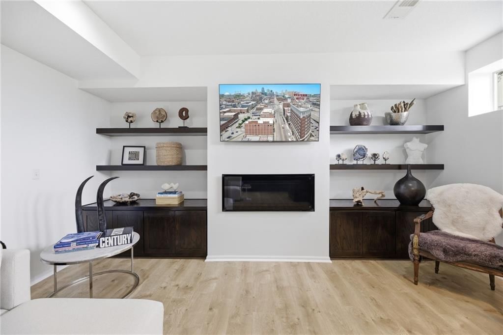 17333 Hauser Street — photo 37