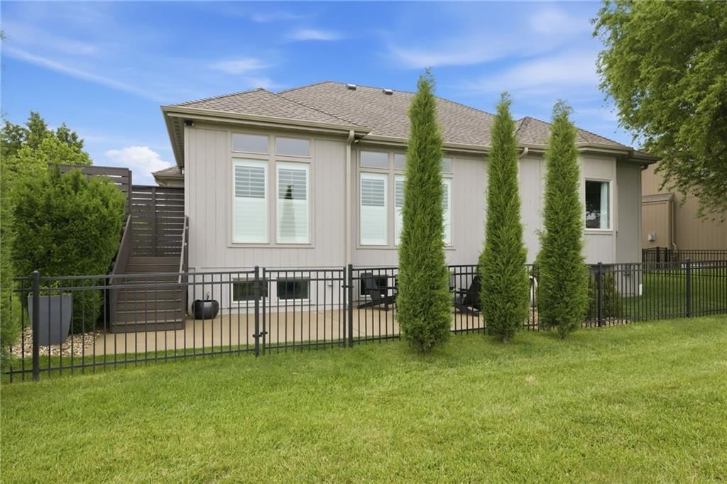 17333 Hauser Street — photo 43
