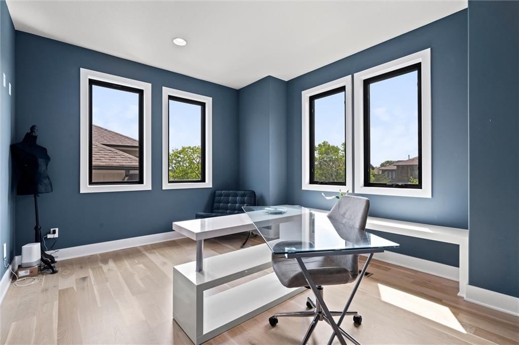 22615 W 87th Terrace — photo 27
