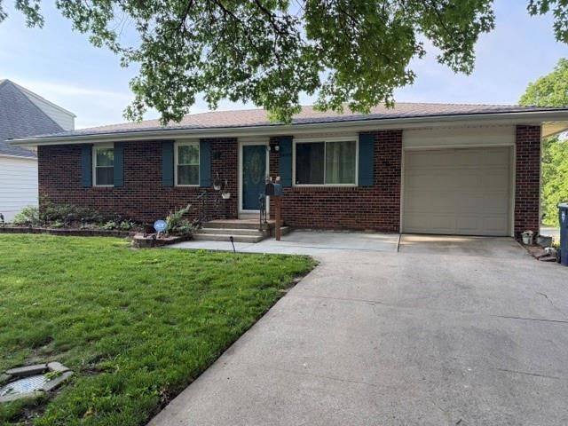 8409 NE 56th Street — photo 2