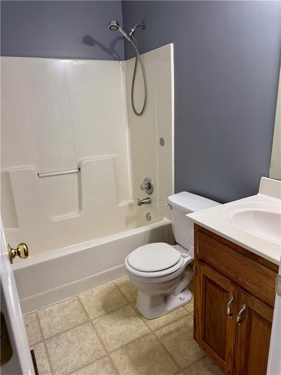 414 Donegal Drive — photo 13