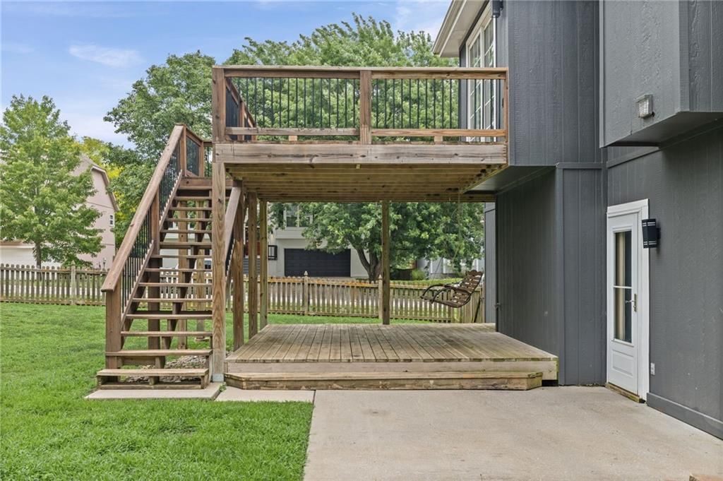 414 Donegal Drive — photo 29