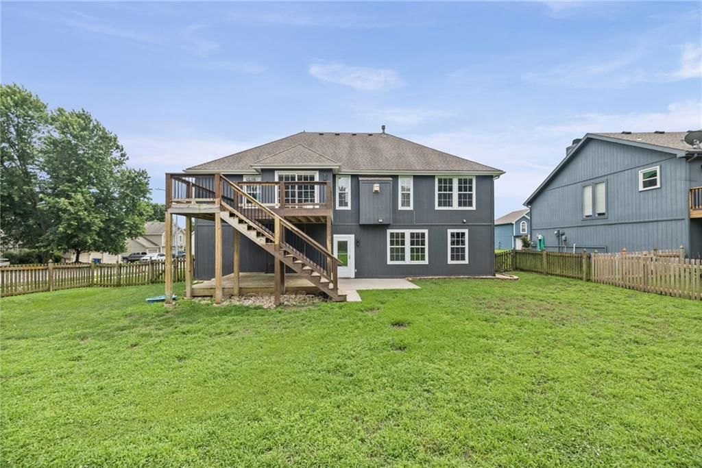 414 Donegal Drive — photo 30
