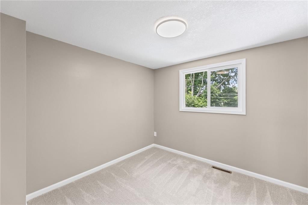 6508 E 155th Street — photo 13
