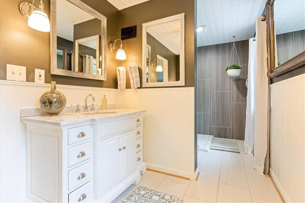 6013 W 61st Street — photo 26