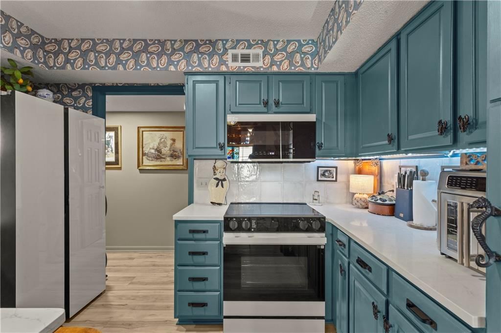4007 S Crysler Avenue — photo 16
