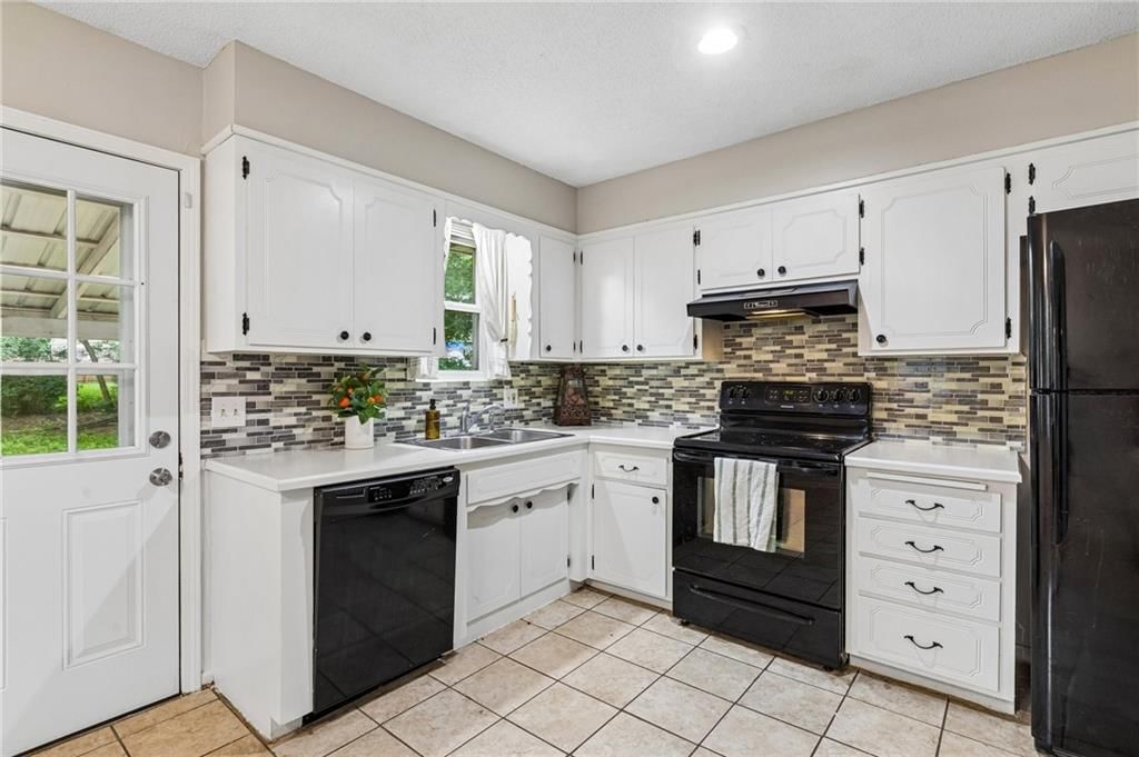 515 S Cardinal Drive — photo 11