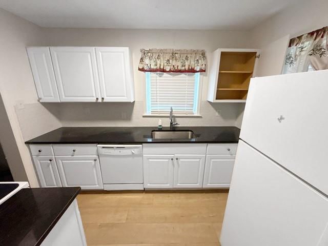 7229 Agnes Avenue — photo 9
