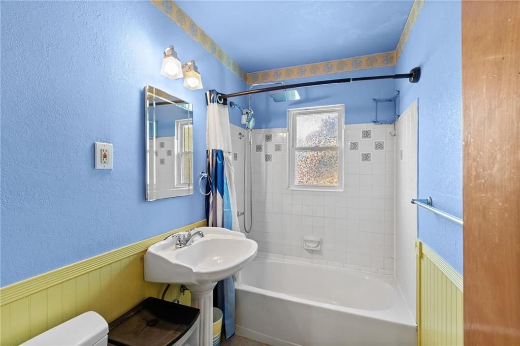 4906 NE 35th Street — photo 31