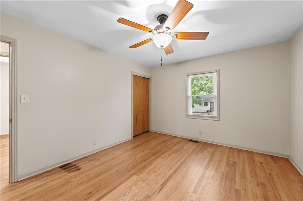 4906 NE 35th Street — photo 35