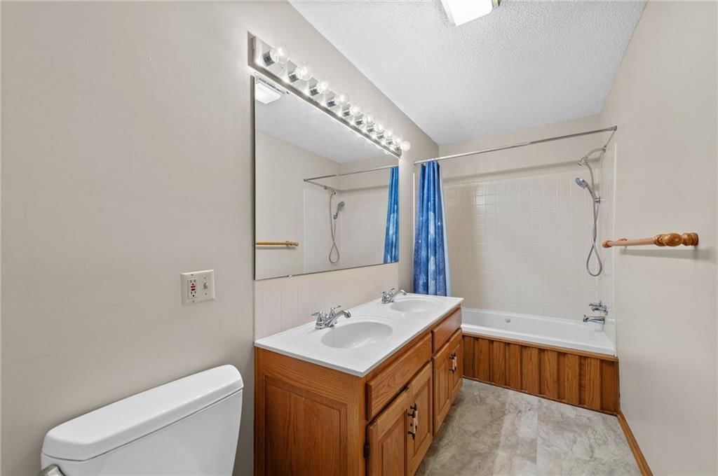 4906 NE 35th Street — photo 46