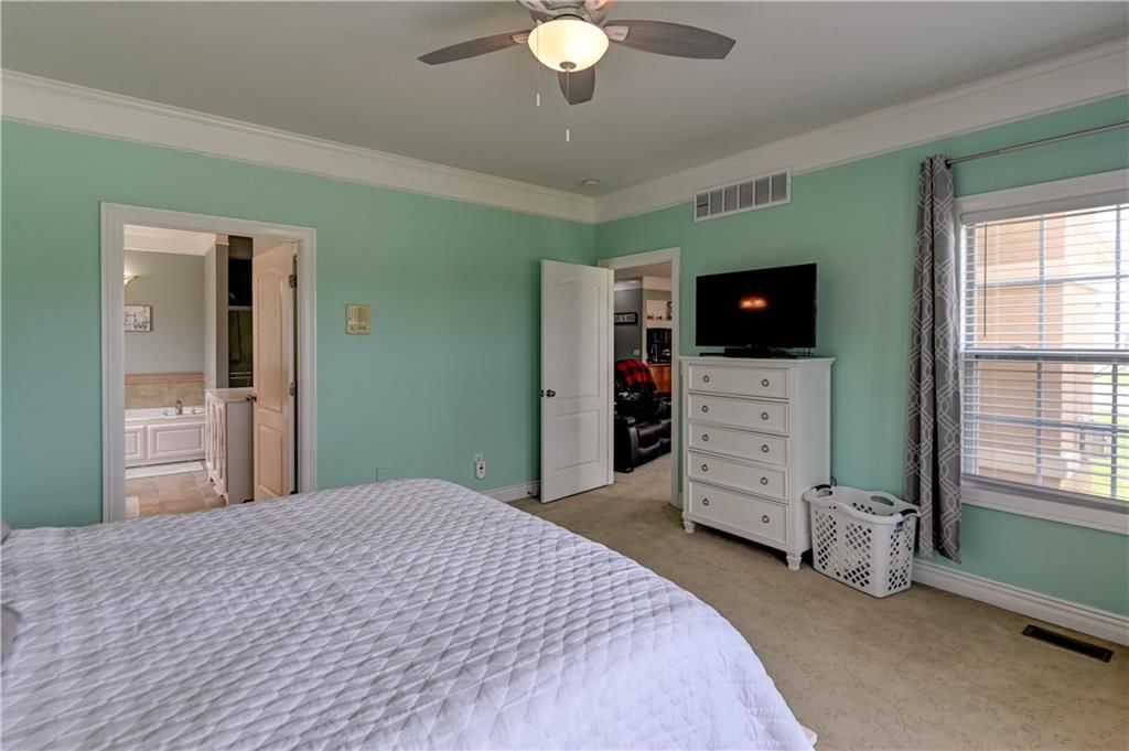 801 NE Sonora Valley Circle — photo 32
