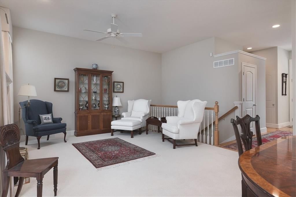 5819 Longleaf Drive — photo 3