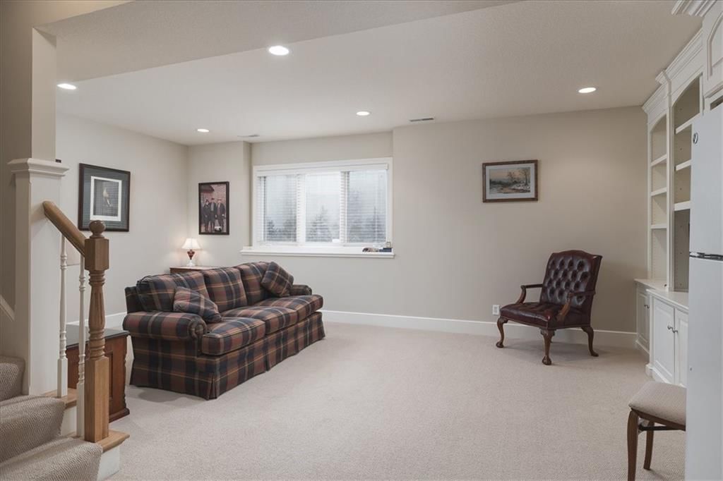5819 Longleaf Drive — photo 17