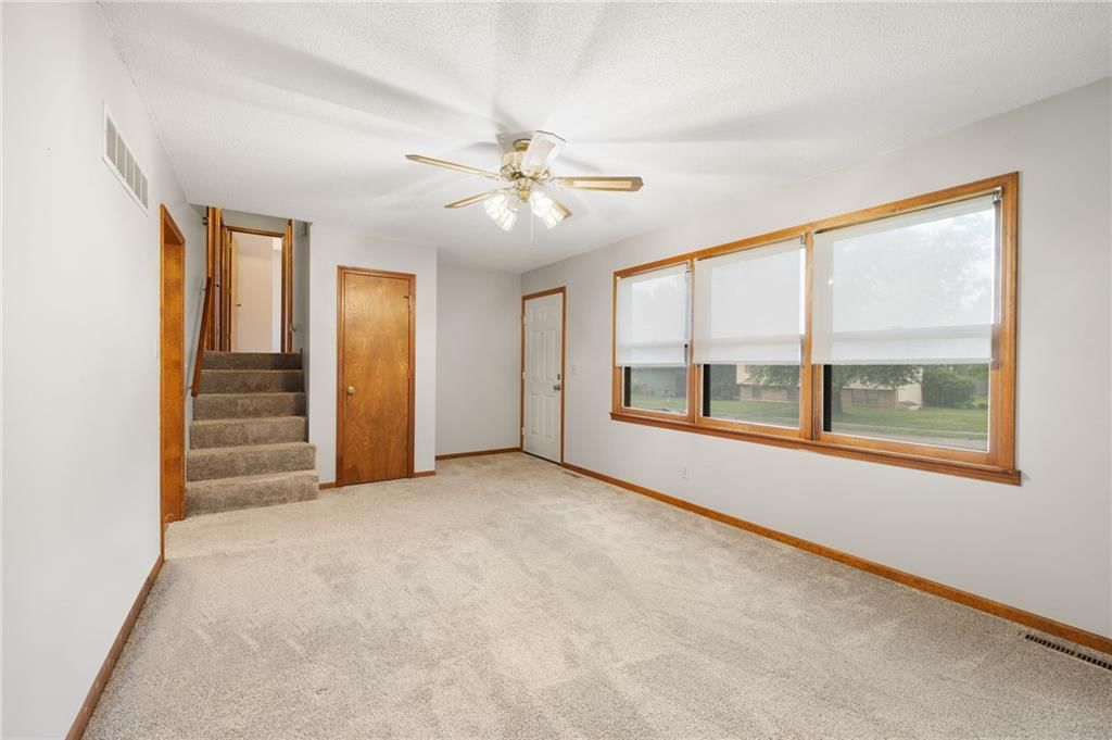412 Creach Drive — photo 3