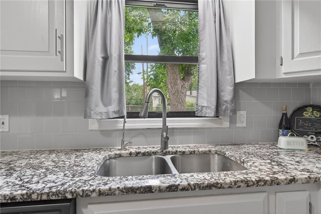 7323 Outlook Street — photo 11