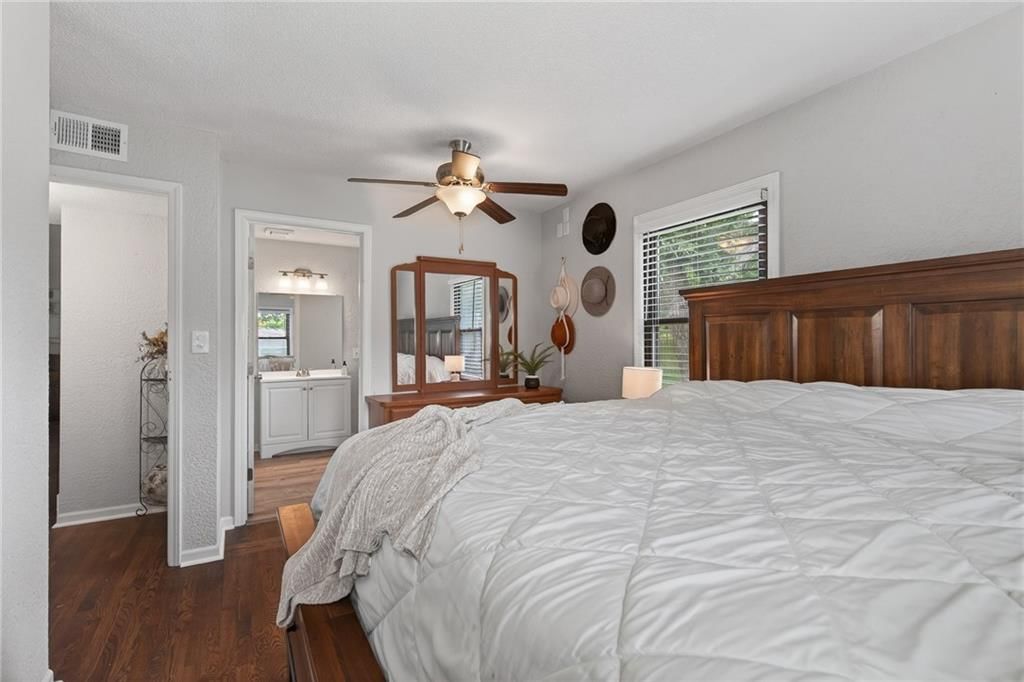 7323 Outlook Street — photo 13
