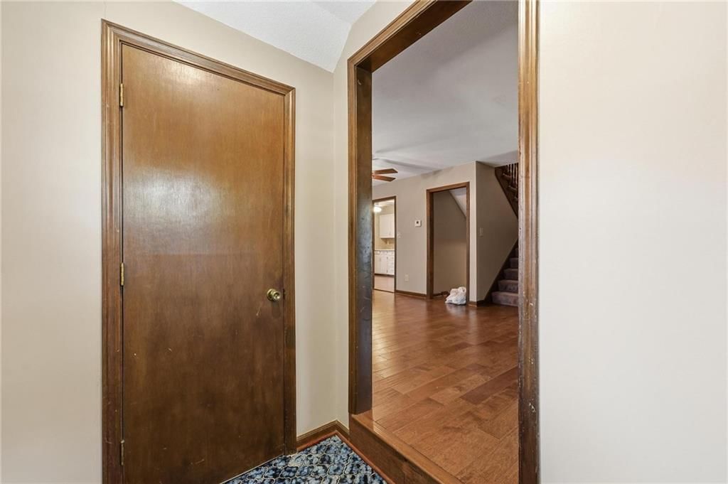 8399 Waukomis Drive — photo 3